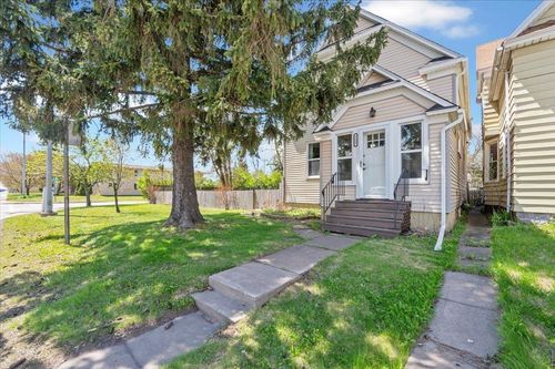 2127 Tower Ave, Superior, WI, 54880-4838 | Card Image