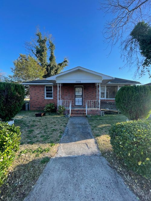 2006 Agnes St, Augusta, GA, 30901-3938 | Card Image