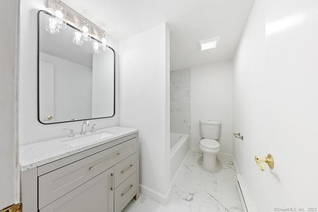 APT-2B - 885 Post Rd, House other with 2 bedrooms, 1 bathrooms and 2 parking in Darien CT | Image 7