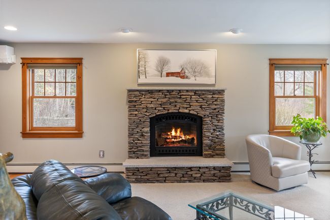 166 Appletree Point Rd, House other with 3 bedrooms, 3 bathrooms and null parking in Burlington VT | Image 11