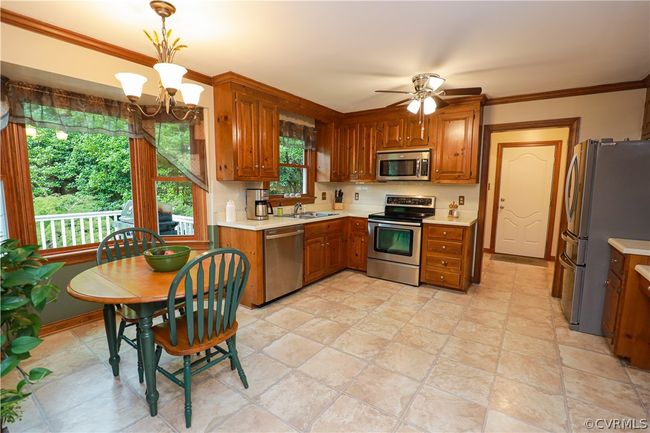 8035 Ellerson Wood Drive, Home with 4 bedrooms, 2 bathrooms and null parking in Mechanicsville VA | Image 10