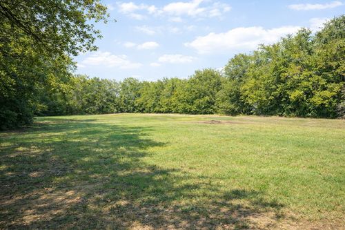 511 Rogers Rd, Newark, TX, 76071-3801 | Card Image