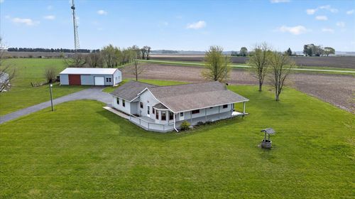 1936 Hoosier Rd, FRANKLIN GROVE, IL, 61031-9514 | Card Image