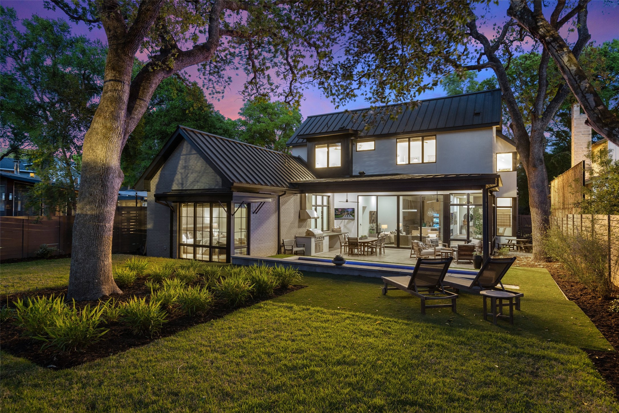 Mountain View Rd, Austin, TX 78703