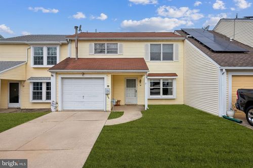 31 Fomalhaut Ave, TURNERSVILLE, NJ, 08012-2418 | Card Image