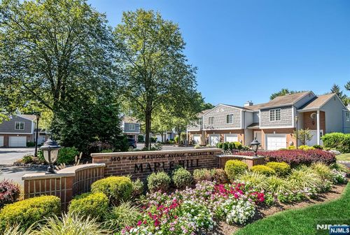 t056-376 Madison Ave, Cresskill, NJ, 07626-1300 | Card Image