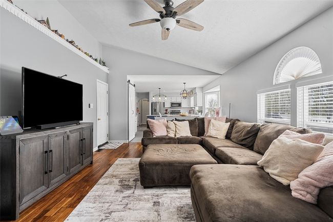 9304 Marshall Rd, House other with 5 bedrooms, 4 bathrooms and 2 parking in Cranberry Township PA | Image 14