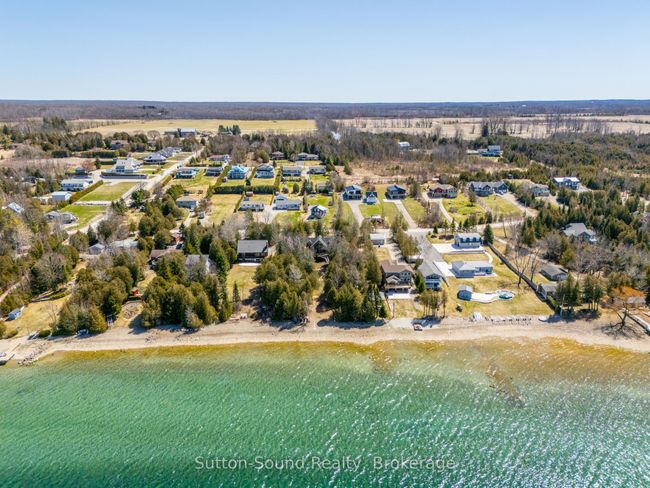 146 Sunset Blvd, House other with 3 bedrooms, 2 bathrooms and 8 parking in Georgian Bluffs ON | Image 34
