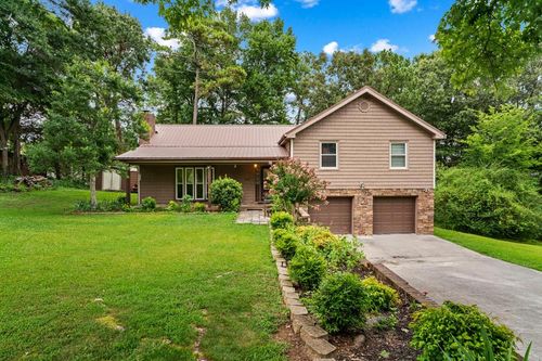 4005 Pinewood Dr Se, DALTON, GA, 30721-6550 | Card Image