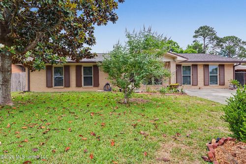 851 Rustwood Dr, Biloxi, MS, 39532-4238 | Card Image