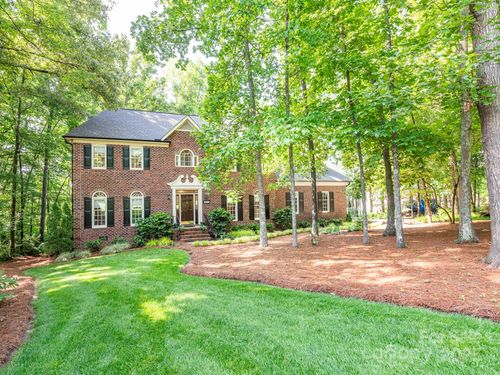 5417 Bedfordshire Ave, Harrisburg, NC, 28075-9384 | Card Image