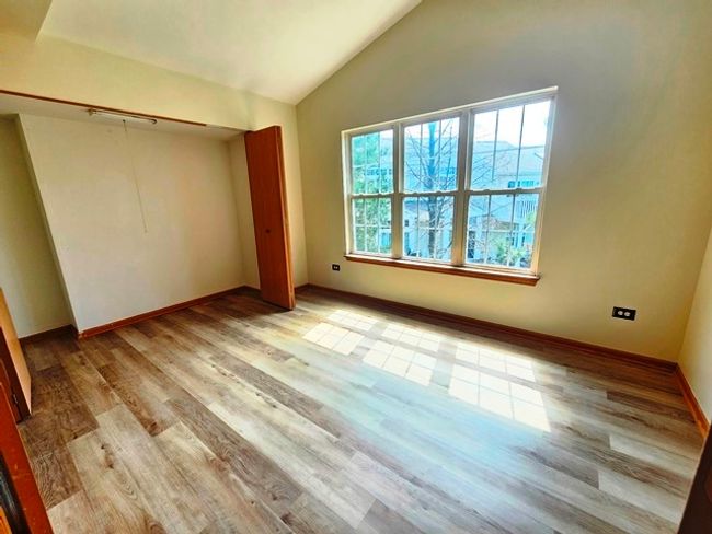 UNIT-204 - 2212 Waterleaf Ct, Condo with 2 bedrooms, 2 bathrooms and 1 parking in Naperville IL | Image 12