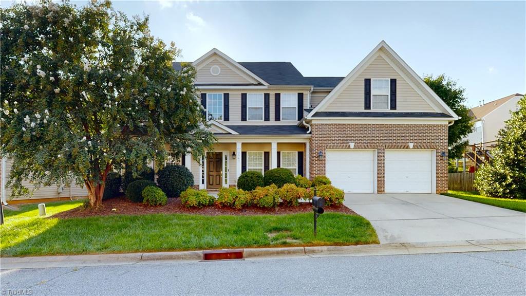 Meadow Glen Ct, Clemmons, NC 27012