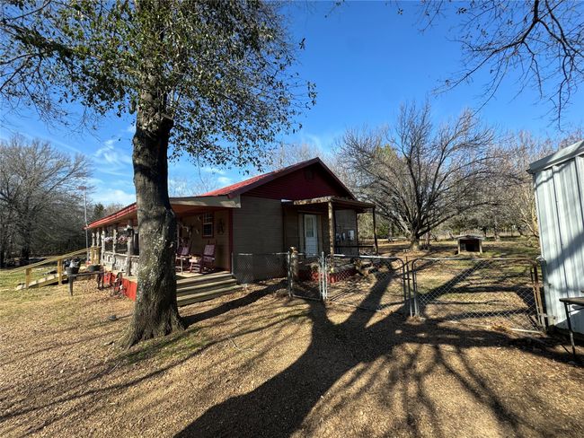 1891 Fm 2029, Home with 4 bedrooms, 4 bathrooms and null parking in Telephone TX | Image 5