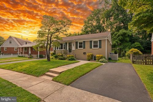 3904 Lantern Dr, SILVER SPRING, MD, 20902-2321 | Card Image