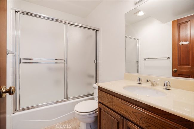 Bathroom | Image 15