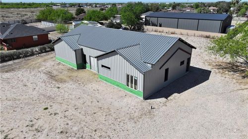 527 E 2nd St, Sullivan City, TX, 78595-1351 | Card Image