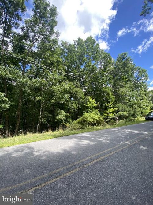 0 N Rocky Mountain Dr, Effort, PA, 18330 | Card Image