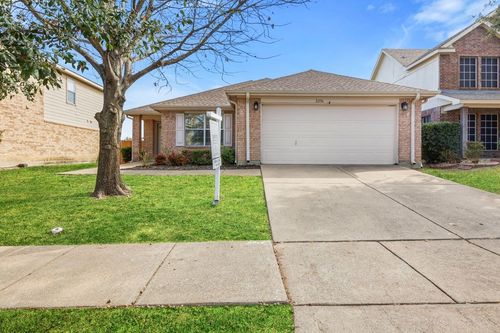 2036 Moonlight Trl, Heartland, TX, 75126-6695 | Card Image