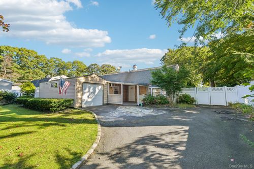 3 Reydon Way, Farmingville, NY, 11738-1024 | Card Image