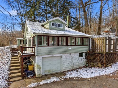 2070 Cypress St, Kent, OH, 44240-3073 | Card Image