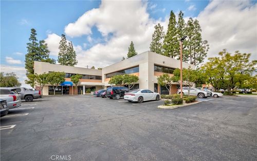 6520 N Irwindale Avenue, Irwindale, CA, 91702 | Card Image