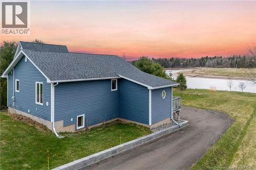 40 Green Briar Dr, Boundary Creek, NB, E1G4B4 | Card Image