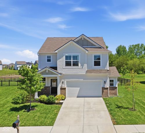 6914 Wolf Creek Ct, Whitestown, IN, 46075-0270 | Card Image