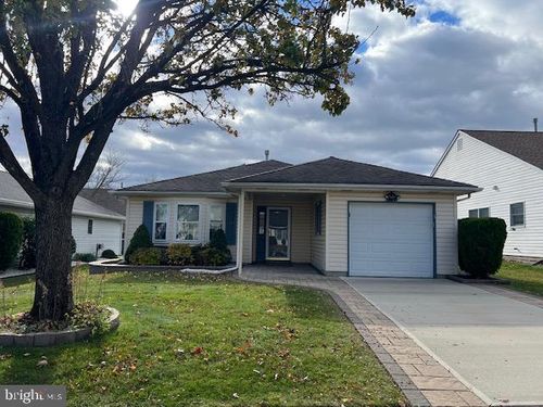 243 Wagon Wheel Ln, Columbus, NJ, 08022-1121 | Card Image