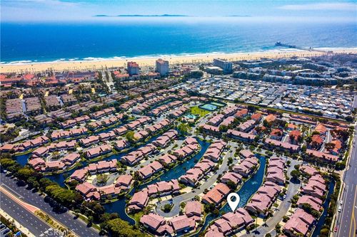 7946 Waterfall Cir, Huntington Beach, CA, 92648 | Card Image
