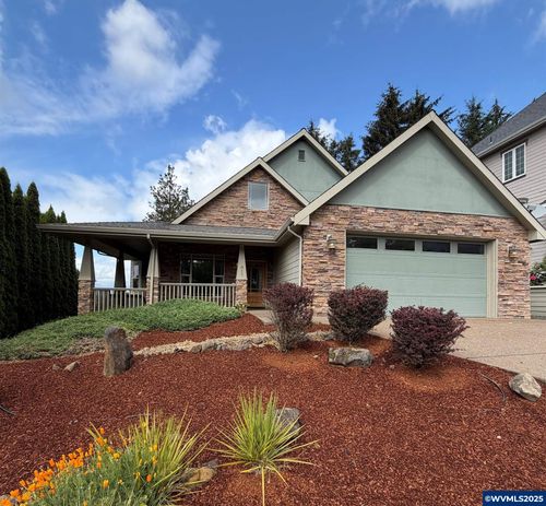 811 Northpoint Loop, Brownsville, OR, 97327-9783 | Card Image