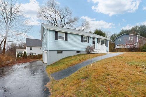 12 Lynn Ln, Dudley, MA, 01571 | Card Image