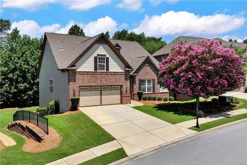 3450 Locust Cove Rd Sw, Gainesville, GA, 30504-5517 | Card Image