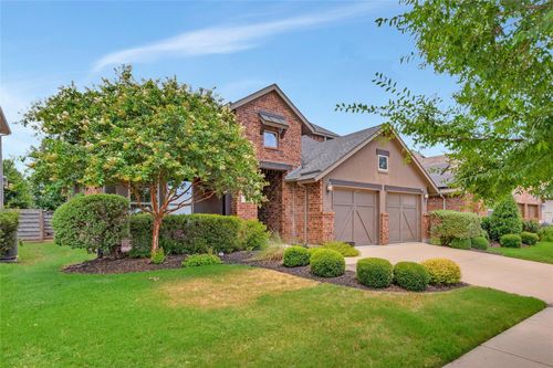 855 Forest St, Aubrey, TX, 76227-1539 | Card Image