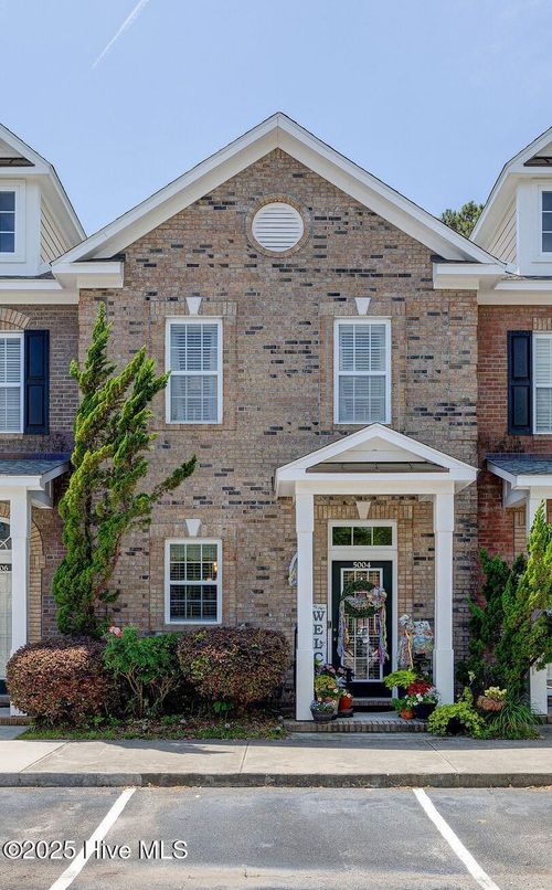 5004 Exton Park Loop, Castle Hayne, NC, 28429-7404 | Card Image