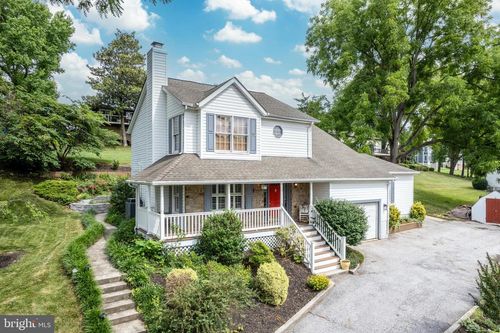 15 Ridge View Dr, WESTMINSTER, MD, 21157-4418 | Card Image