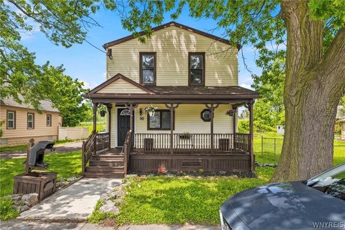 30 Dwyer St, West Seneca, NY, 14224-1114 | Card Image