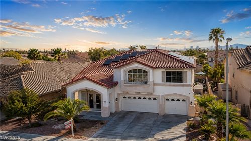 3016 Palace Gate Ct, Las Vegas, NV, 89117-2536 | Card Image