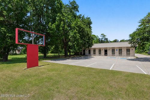 1832 E Pass Road, Gulfport, MS, 39507 | Card Image