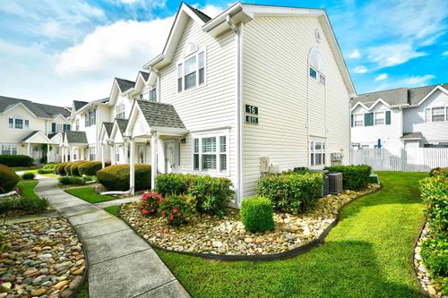apt-16e-611 2nd Ave S, North Myrtle Beach, SC, 29582-3178 | Card Image