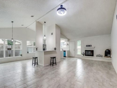 3911 Wintergreen Dr, Humble, TX, 77396-1644 | Card Image