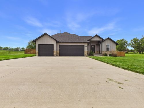 301 S Aspen St, Buffalo, MO, 65622 | Card Image