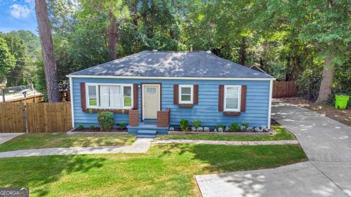 3211 Old Concord Rd Se, Smyrna, GA, 30082-2642 | Card Image