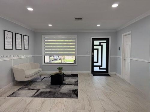2640 N 62nd Ave, Hollywood, FL, 33024-2104 | Card Image