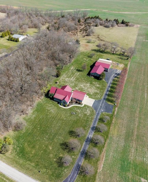 14035 Woods Opossum Run Rd, Mount Sterling, OH, 43143-9175 | Card Image