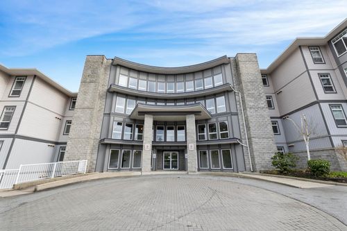 328-13277 108 Ave, Surrey, BC, V3T0A9 | Card Image