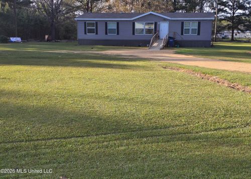 1012 Little Spring Dr, Utica, MS, 39175-9645 | Card Image