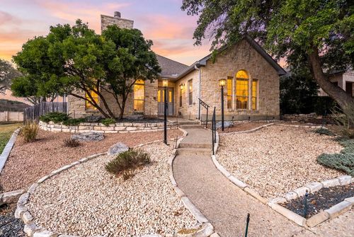 144 Saint Andrews Loop, Kerrville, TX, 78028-6441 | Card Image