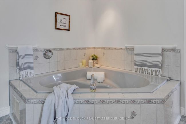 143 N Lang Rd, House other with 4 bedrooms, 3 bathrooms and 12 parking in Keene ON | Image 23