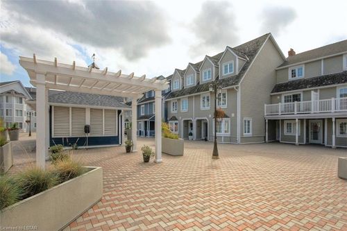 w17-1500 Venetian Blvd, Point Edward, ON, N7T7W4 | Card Image